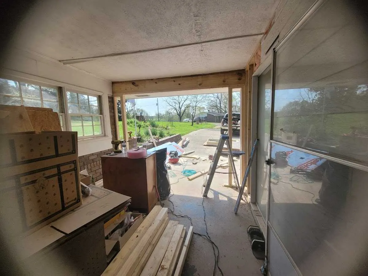 Air movers and dehumidifier for Drying & Dehumidification in Portland